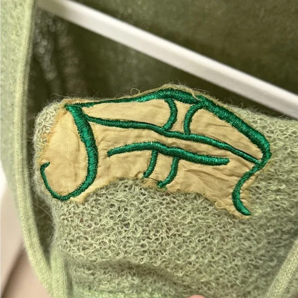 1950s Sage Green Women's Cardigan Sweater Monogram D - V neck Very Good Cond. - Picture 7 of 8